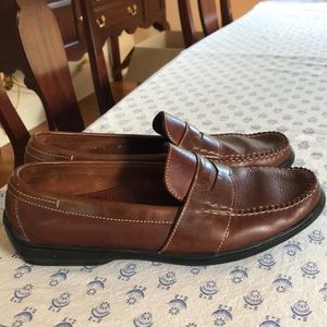 Cloe Haan Leather shoe